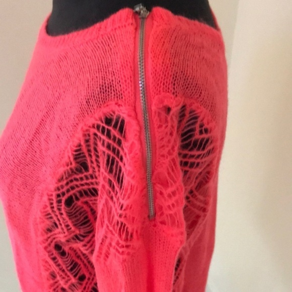 KENDALL & KYLIE crimson size XS high low Sweater - Picture 3 of 7